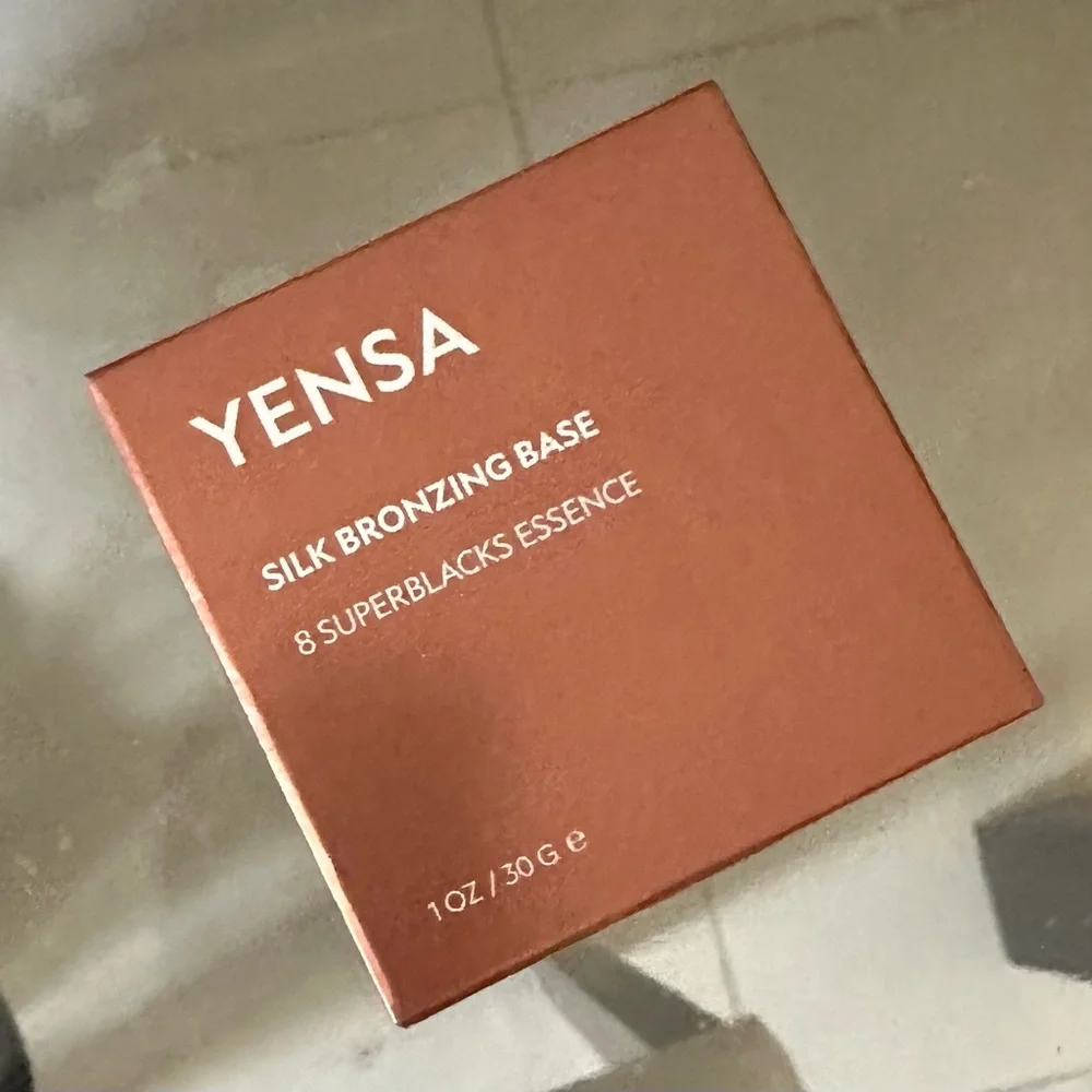Nwt SILK BRONZING BASE.  Sunset Glow.